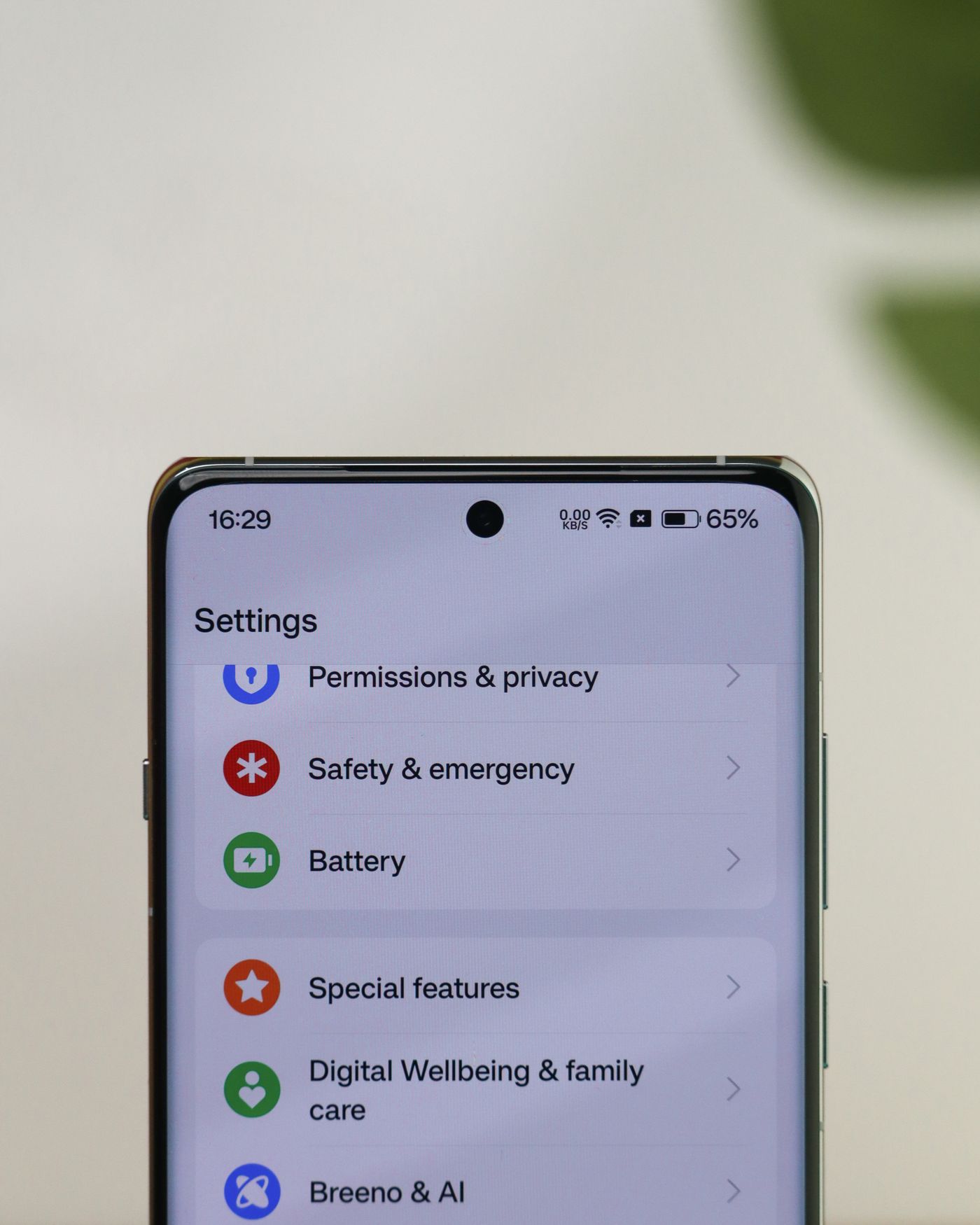 Smartphone settings showing privacy and device options